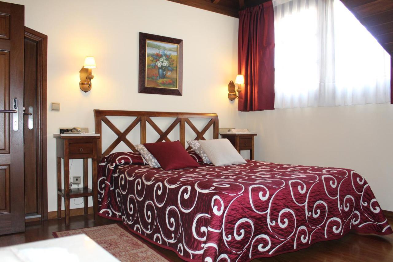 Hotel Casa Prendes クディレロ エクステリア 写真